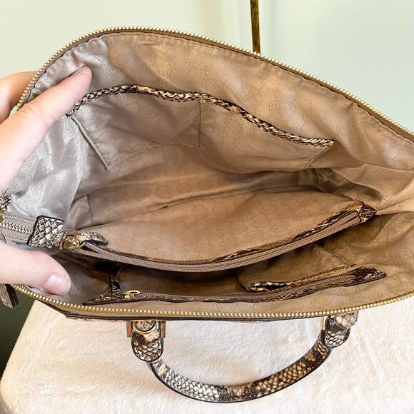 Michael Kors Embossed Leather Snakeskin Python Print Riley Satchel Hand Bag - Picture 3 of 13